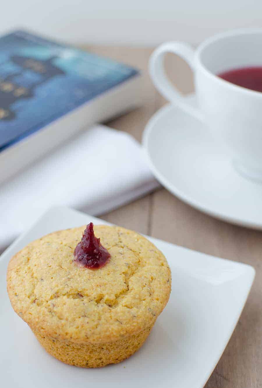 Vegan Cranberry Corn Muffins 6 Get Your Bread Baskets Ready! These Jam Filled Corn Muffins Are The Perfect Sweet &Amp; Savory Side To Enjoy On It'S Own Or With A Full Plate Of Thanksgiving Favorites. Vegan Corn Muffins Stuffed With Cranberry Jam. | Www.delishknowledge.com
