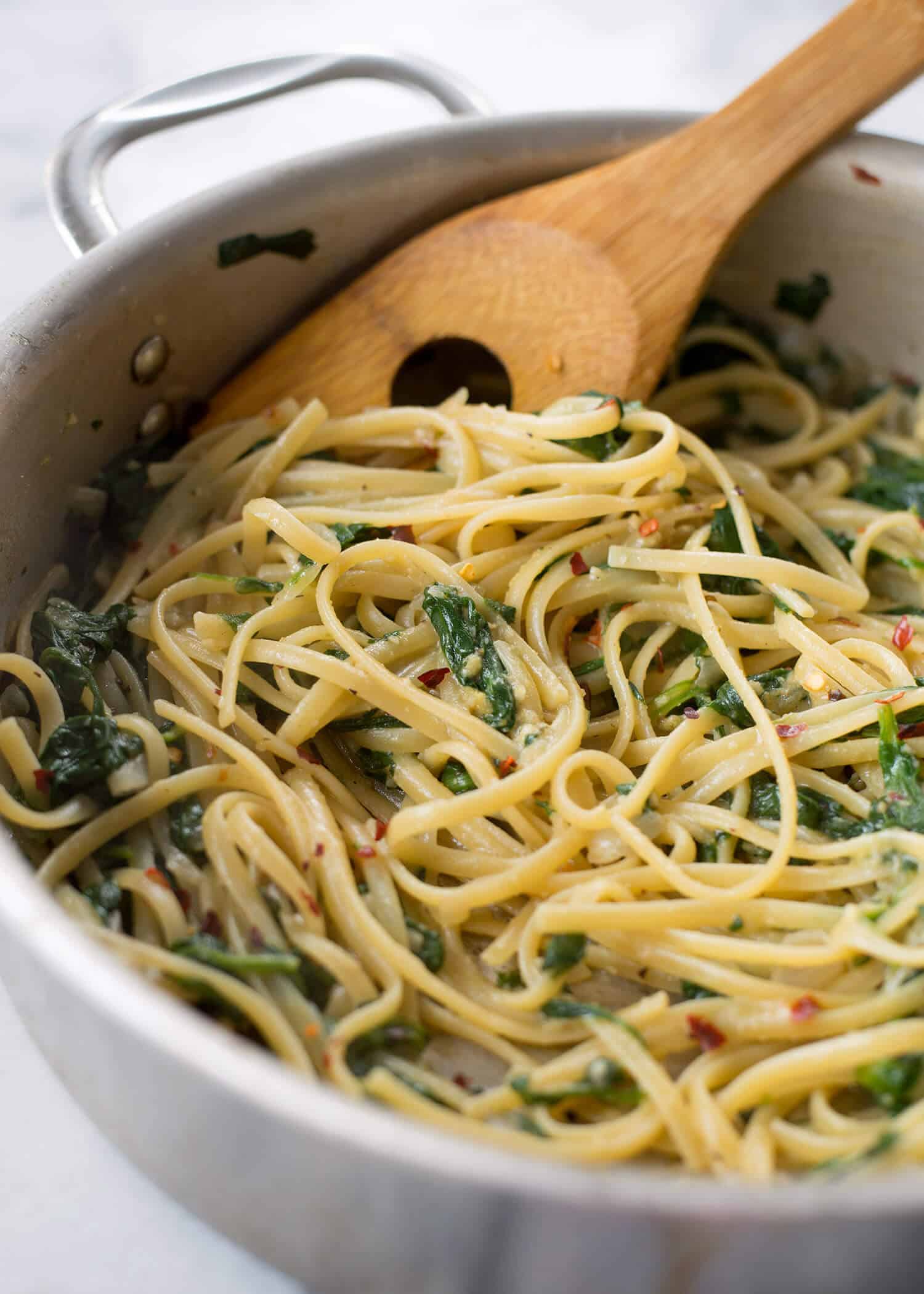 Easy Vegan Pasta 1 Easy, 20 Minute Vegan Pasta!